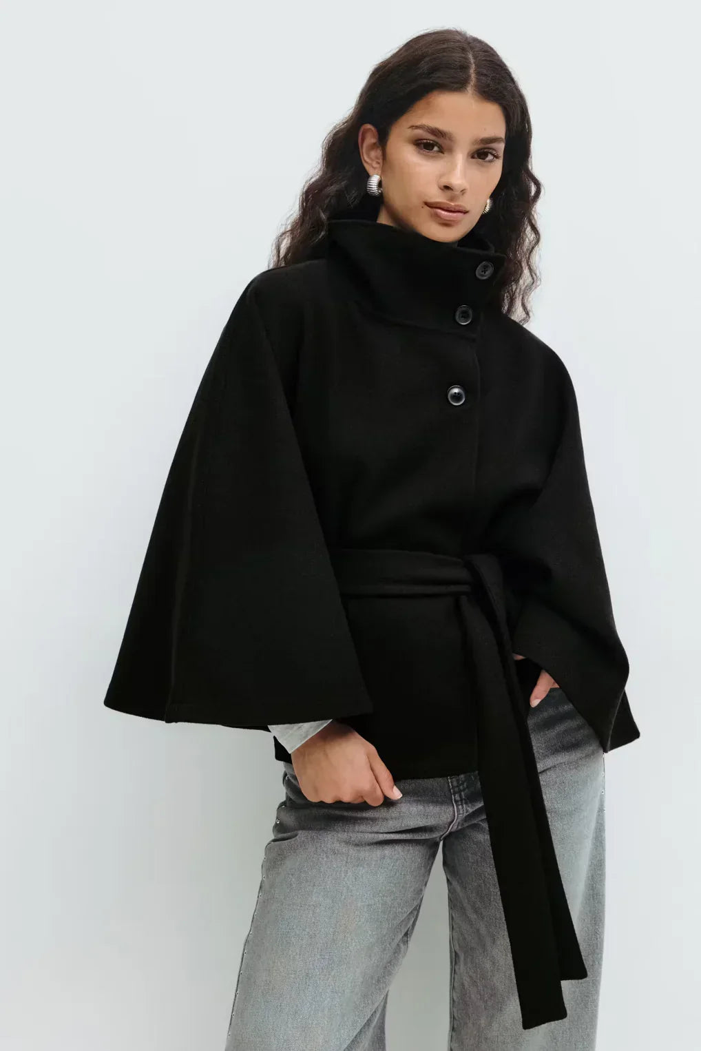 Aliénor | Veste Cape Oversize avec Ceinture
