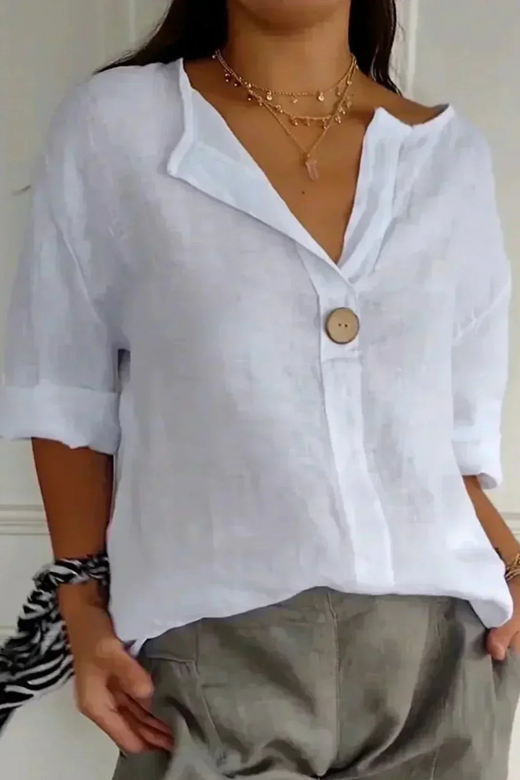 Célia | Top Chic à Col V